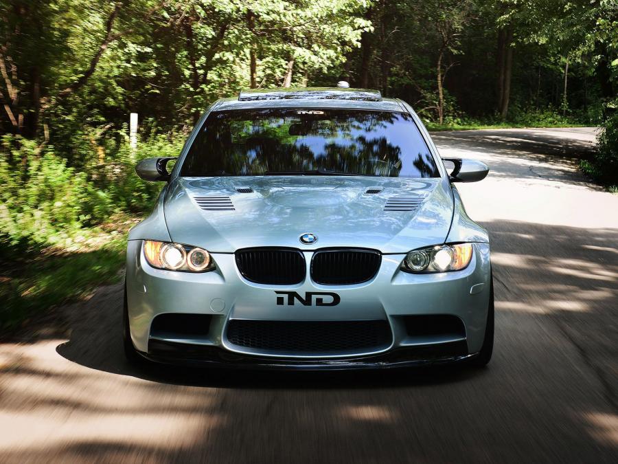  BMW M3 Silver Ghost by IND Distribution 2012 года  (фото 2 из 14)